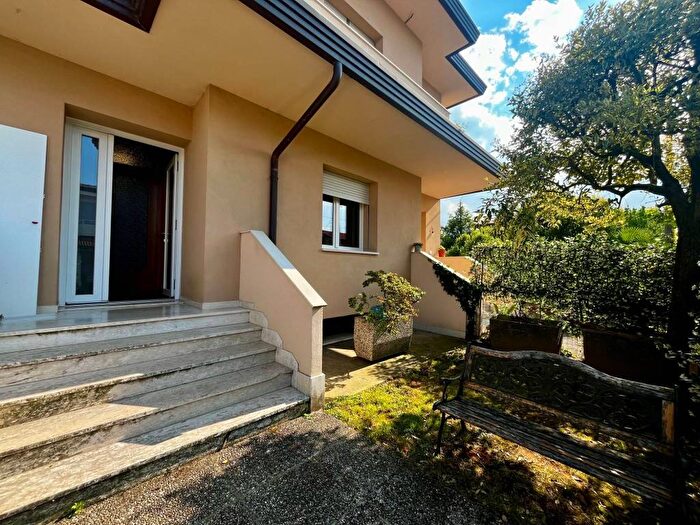 Appartamento con 5 locali in affitto in Centro, Cittadella