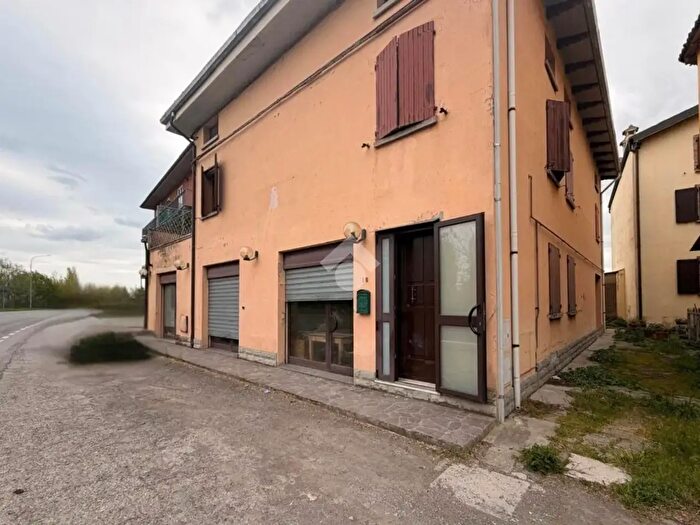 Appartamento in vendita in Via Armarolo, Budrio