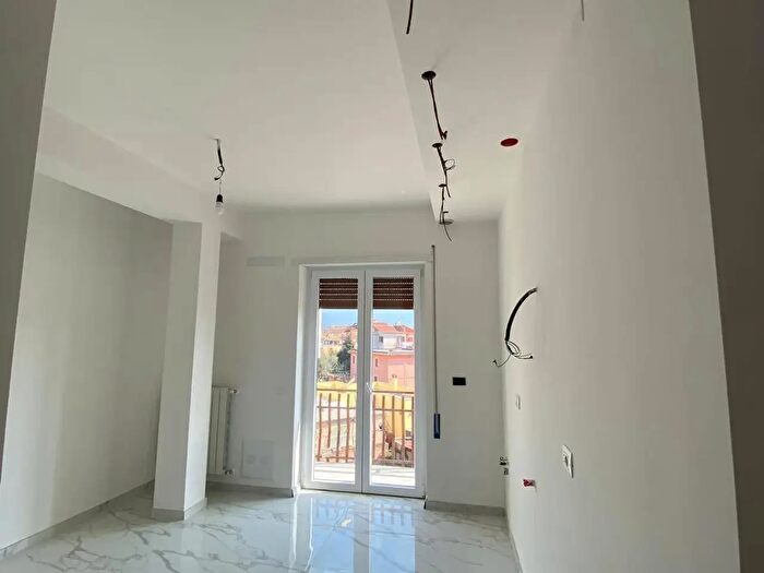 Appartamento bilocale in vendita in Via Appio Claudio, Guidonia Montecelio