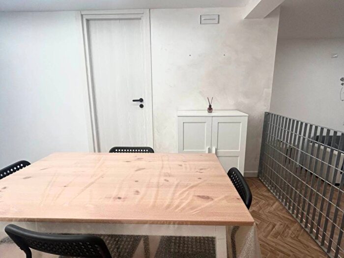 Appartamento bilocale in affitto in Via Emilio Scaglione, Chiaiano, Napoli