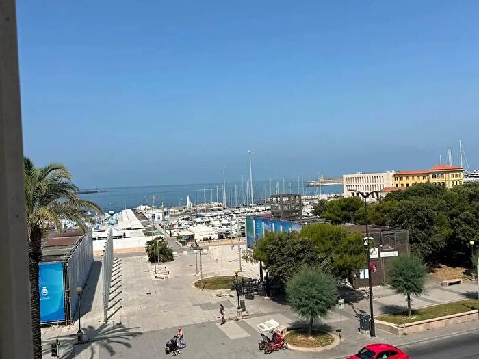 Appartamento trilocale in affitto in Livorno