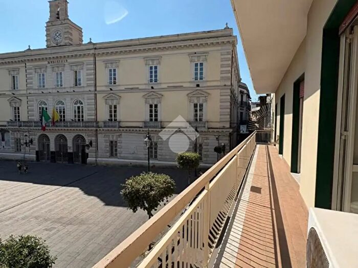 Appartamento con 5 locali in vendita in Via Gennaro Ciaramelli, Afragola