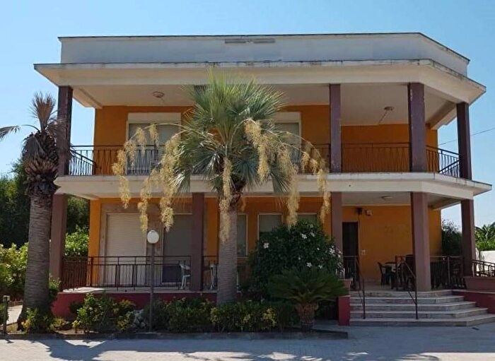 Appartamento con 5 locali in vendita in Siracusa