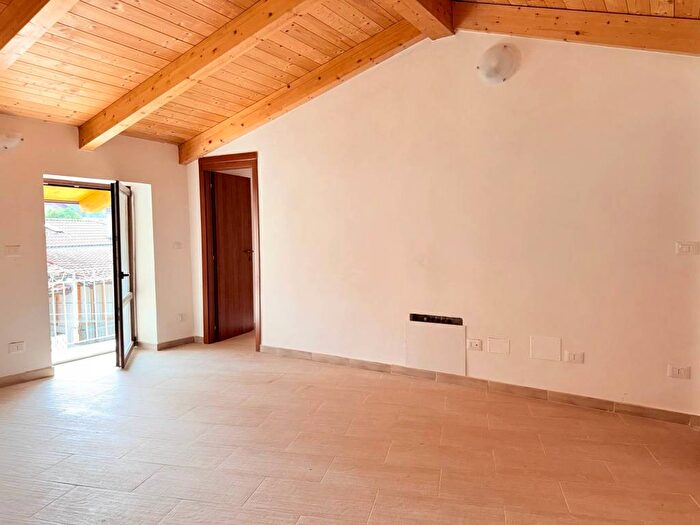 Appartamento trilocale in affitto in Via San Vincenzo, Villar Dora