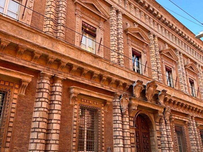 Appartamento bilocale in affitto in Via San Vitale, Centro Storico, Bologna