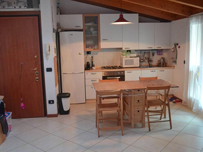 Appartamento monolocale in affitto in Viale Lombardia, Città Studi, Milano