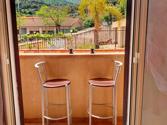 Appartamento monolocale in affitto in Via B, Cefalu'