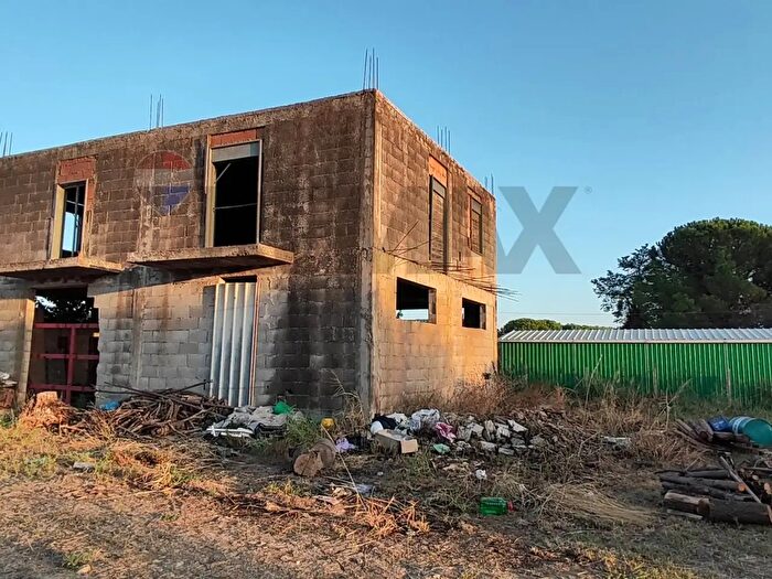 Appartamento con 10 locali in vendita in Via Portosalvo, Caltagirone