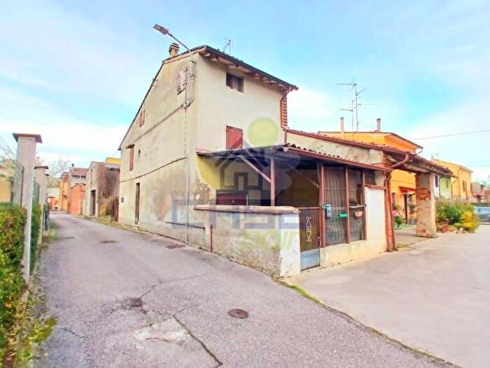 Casa quadrilocale in vendita in Vicolo della Pace, Torre De Picenardi