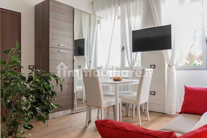 Appartamento bilocale in affitto in Via Francesco Londonio, Paolo Sarpi, Milano