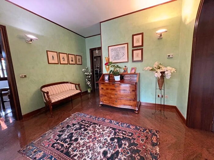 Casa con 6 locali in vendita in Via Torino, Saonara