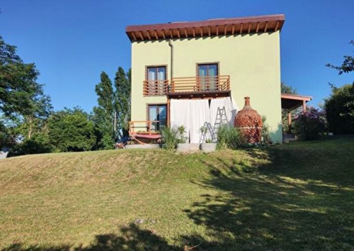 Appartamento con 5 locali in vendita in Via SantAntonio, Poggio San Marcello