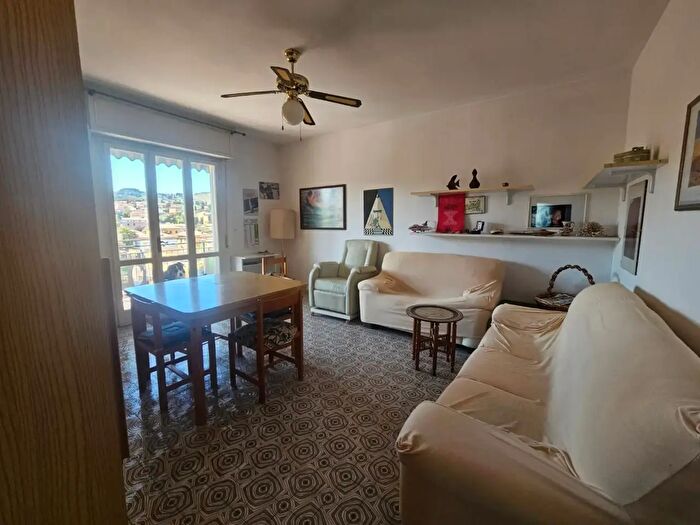 Appartamento con 5 locali in vendita in del Commercio, Casciana Terme Lari