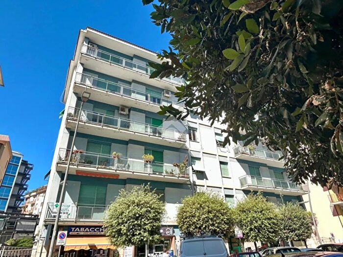 Appartamento quadrilocale in vendita in Corso Luigi Fera, Cosenza