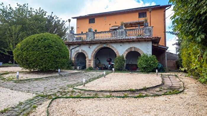 Casa con 5 locali in vendita in Via dei Tre Casali, Palestrina