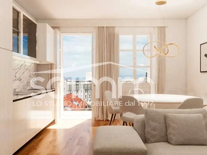 Appartamento trilocale in vendita in Via Ospedale, Cagliari