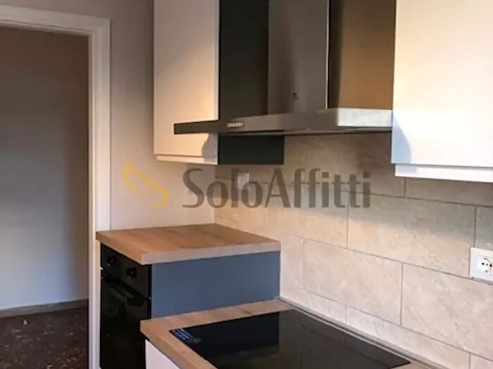 Appartamento trilocale in affitto in Via Eugenio Scomparini, Trieste