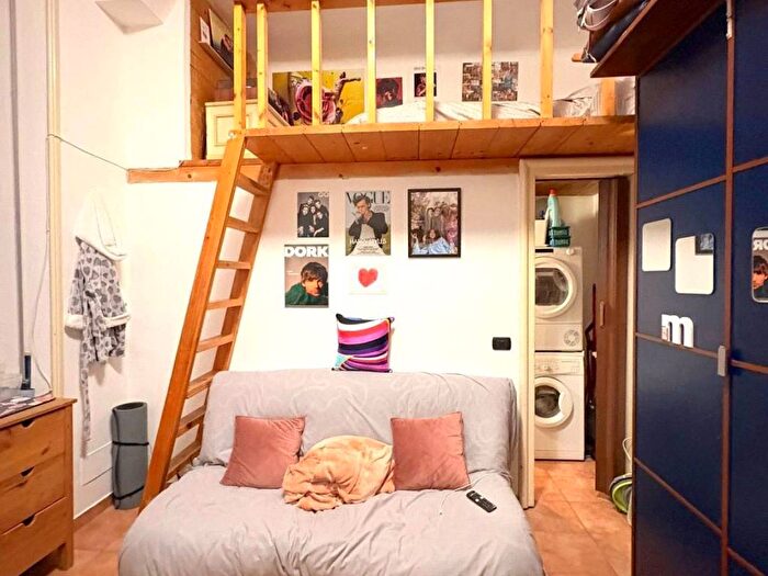 Appartamento monolocale in affitto in via VALVASSORI PERONI, Città Studi, Milano