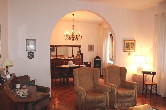 Casa con 5 locali in vendita in Capannoli