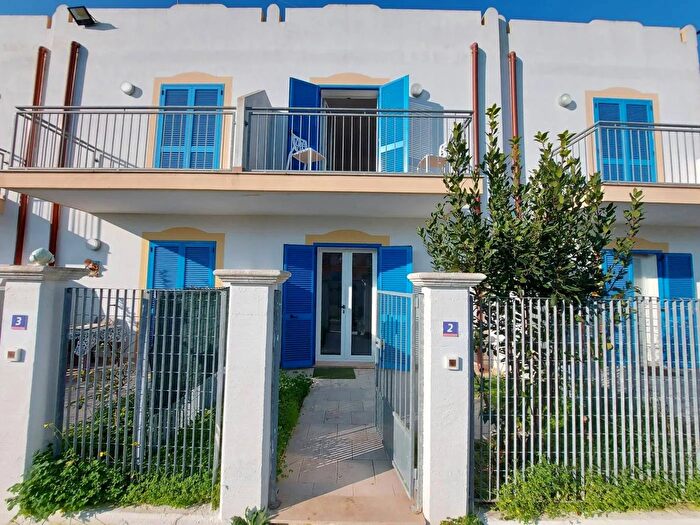 Casa trilocale in affitto in Viale Canne Pulsano Taranto, Pulsano