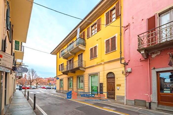 Appartamento quadrilocale in vendita in Via Alba, Bra