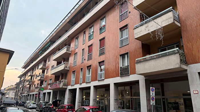 Appartamento bilocale in vendita in Via Castellini, Melegnano