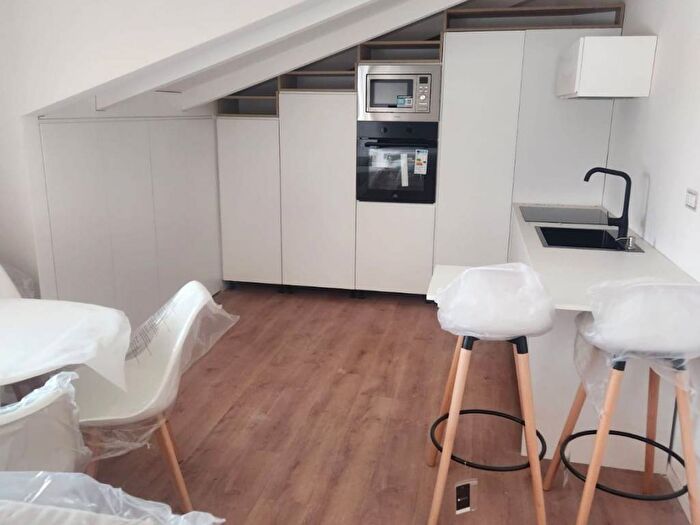 Appartamento bilocale in affitto in Viale Giulio Douhet, Reggia di Caserta, Caserta