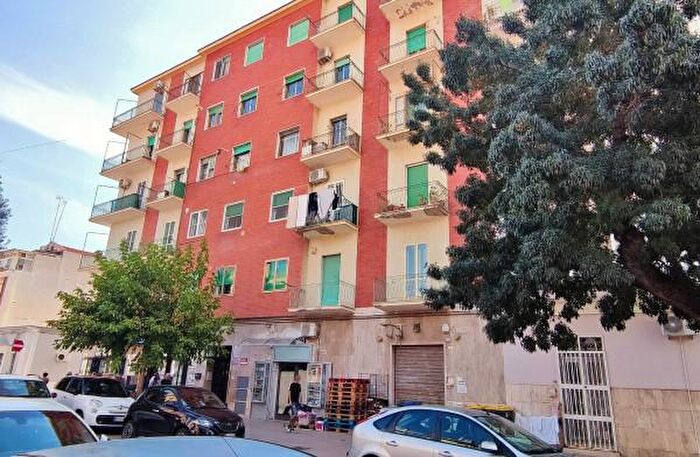 Appartamento trilocale in vendita in Piazza del Carmine, Foggia