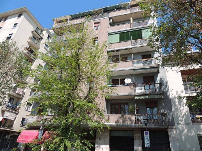 Appartamento monolocale in affitto in Via Monte Cimone, Molise Cuoco, Milano