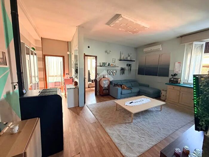 Appartamento quadrilocale in vendita in Via Monte Grappa, Castrezzato