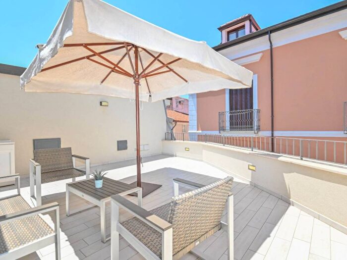 Appartamento trilocale in affitto in Corso Senatore Materazzo, Santa Maria, Castellabate