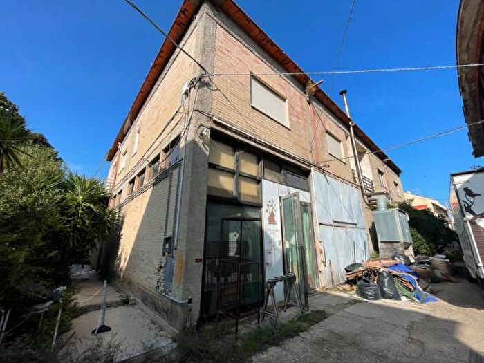 Casa con 6 locali in vendita in Via Adriatica Sud, Francavilla Al Mare