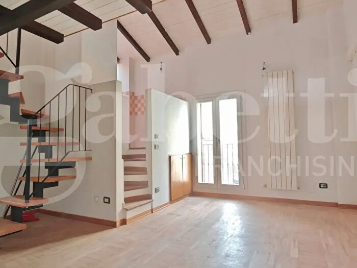 Appartamento con 5 locali in vendita in Circonvallazione Liberazione, San Giovanni In Persiceto