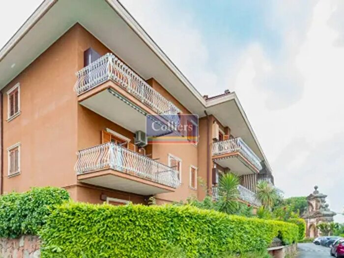 Appartamento quadrilocale in vendita in Via Vignola, Monte Porzio Catone