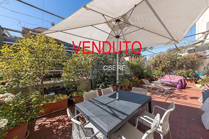 Appartamento con 5 locali in vendita in Via Giuseppe Broggi, Milano