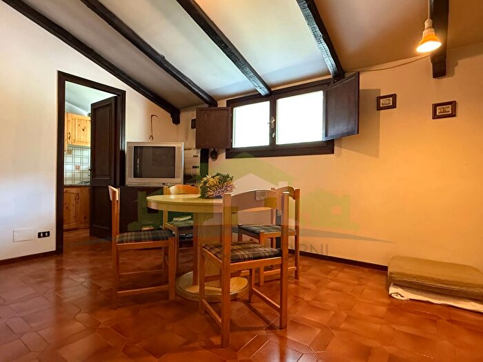 Appartamento quadrilocale in vendita in Scopa