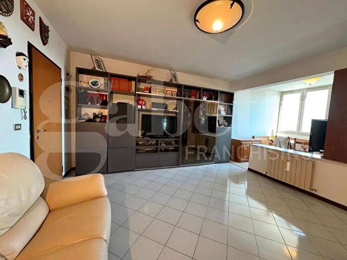 Appartamento quadrilocale in vendita in Via Dozza, Castel Maggiore