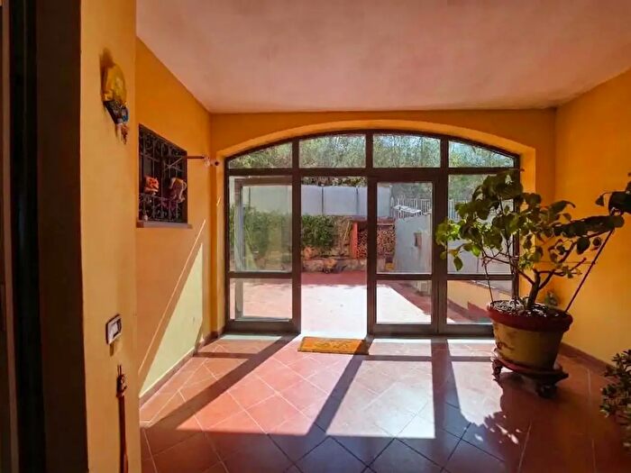 Casa con 6 locali in vendita in Sp di Valombrosa, Reggello