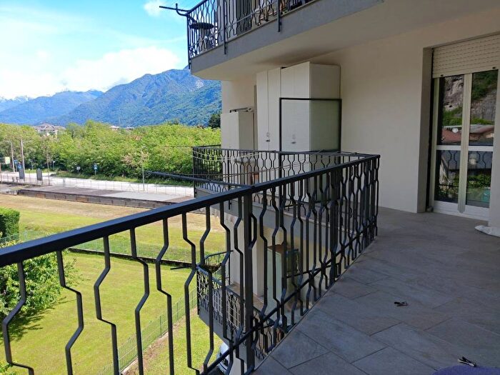 Appartamento trilocale in affitto in Via Novello Bianchi, Villadossola