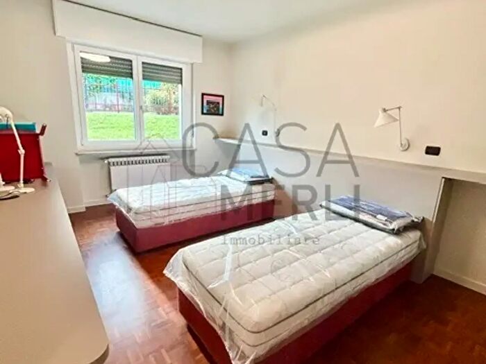 Appartamento quadrilocale in affitto in Via Gilles De Chevrères, Aosta