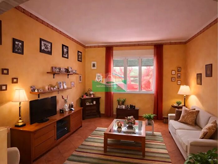 Casa con 5 locali in vendita in Via Francesco Talanti, Ravenna