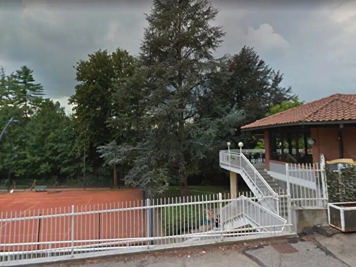 Appartamento con 5 locali in vendita in Via Ovidio, Gassino Torinese