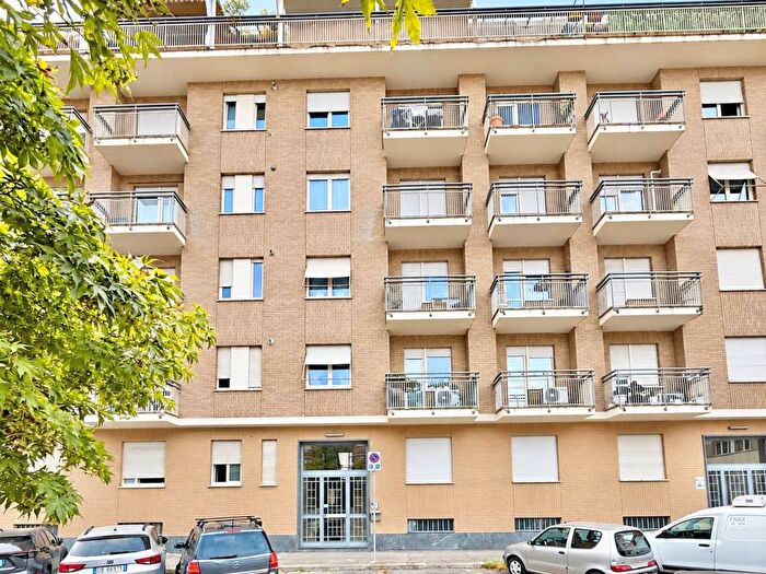 Appartamento quadrilocale in affitto in Via La Loggia, Lingotto, Torino
