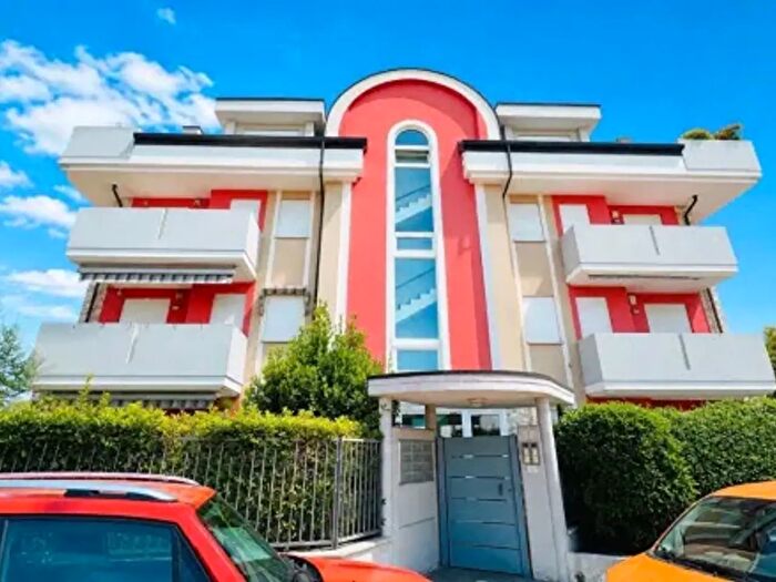 Appartamento bilocale in affitto in Via Asti, Castellanza