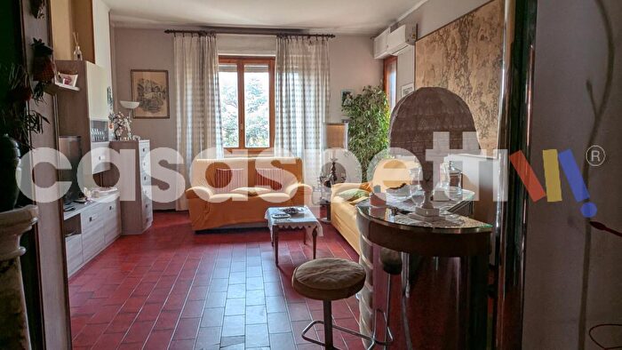 Appartamento trilocale in vendita in Strada Casalcermelli, Alessandria