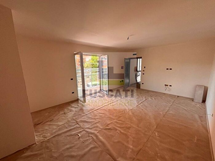 Appartamento trilocale in affitto in Via San Giovanni, Centro, Mugnano di Napoli