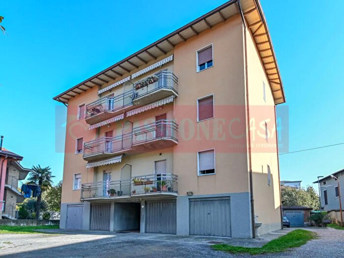 Appartamento trilocale in vendita in Via Venezian a, Seriate