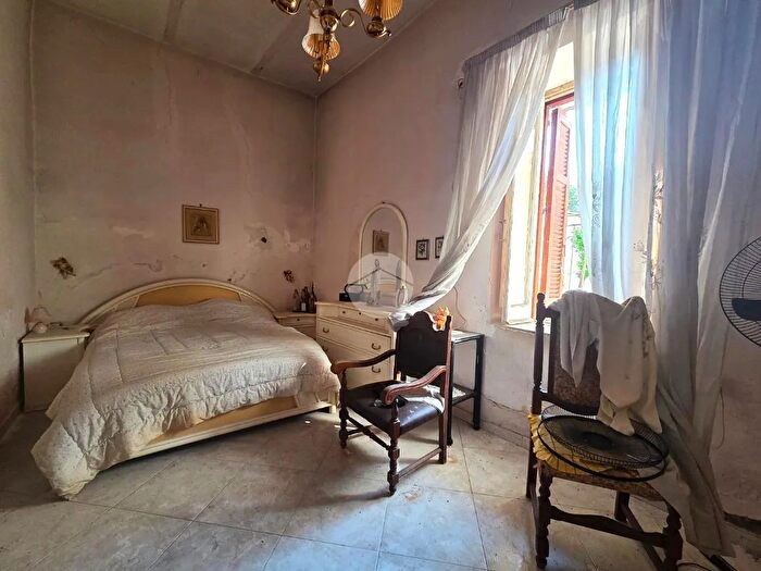 Appartamento bilocale in vendita in Vico Case Riccardi, Napoli