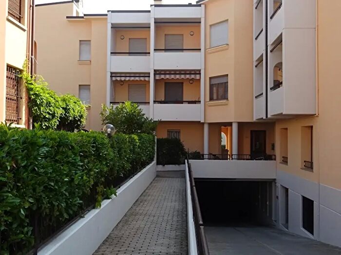 Appartamento bilocale in affitto in Via Fratelli Ambrogio, Alba