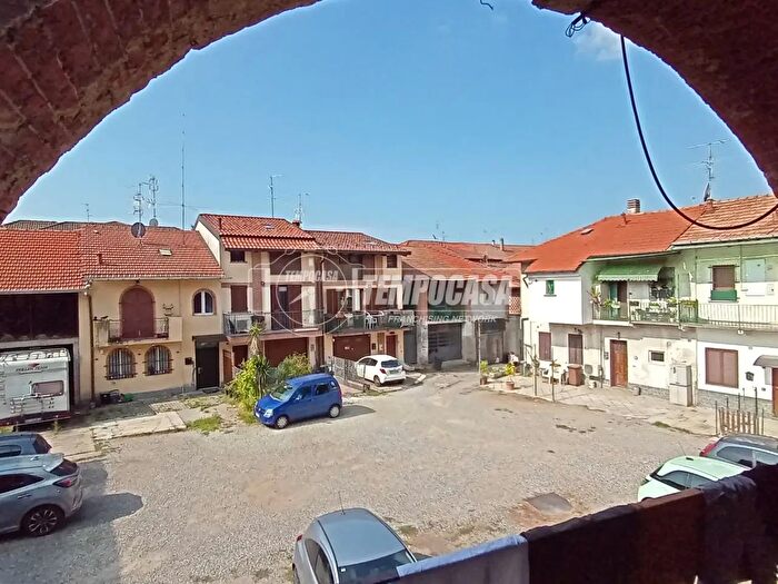 Appartamento bilocale in vendita in Via Caravaggio, Cesate